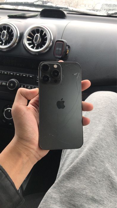 Продам Айфон XR в корпусе 15 про! 256gb