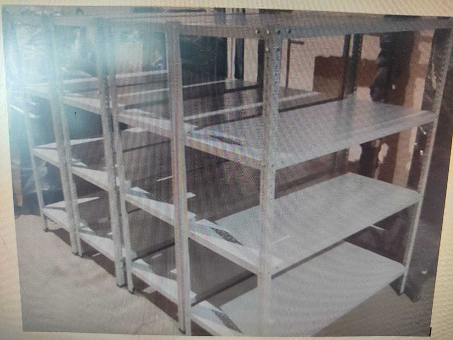 Продаю металлический стеллаж для хранения документов, архива, сейф