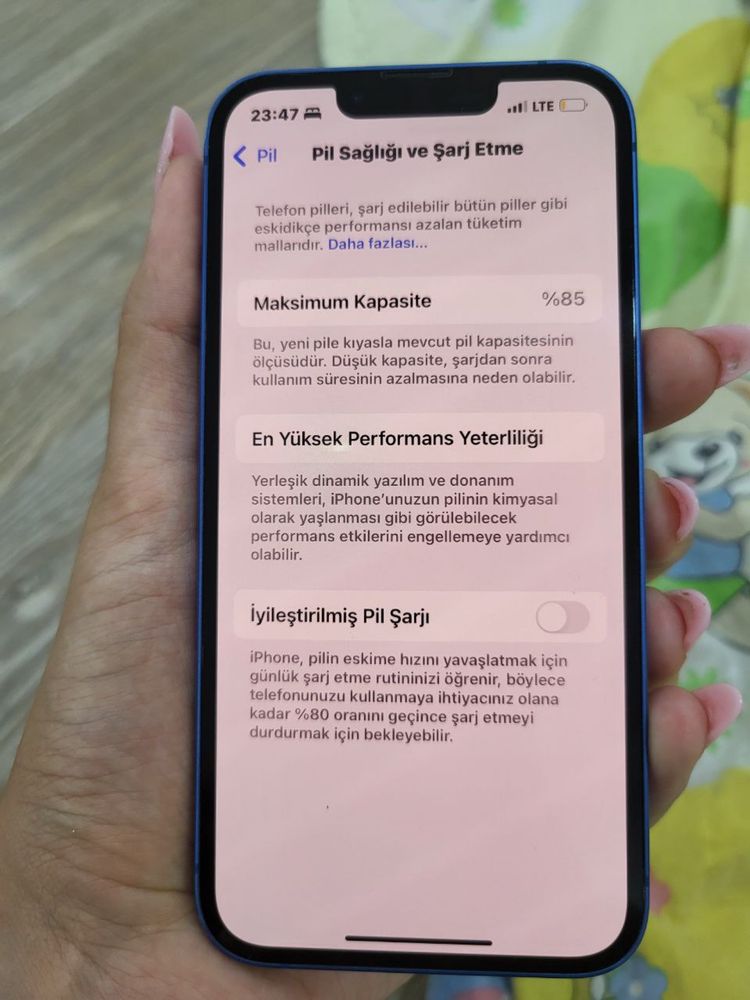 İphone 13 dokument karopka srochna sotiladi