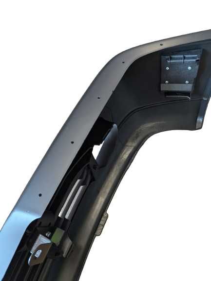 Предна броня Нова Мерцедес Ц класа 202 Mercedes W202 C Elegance 93-97