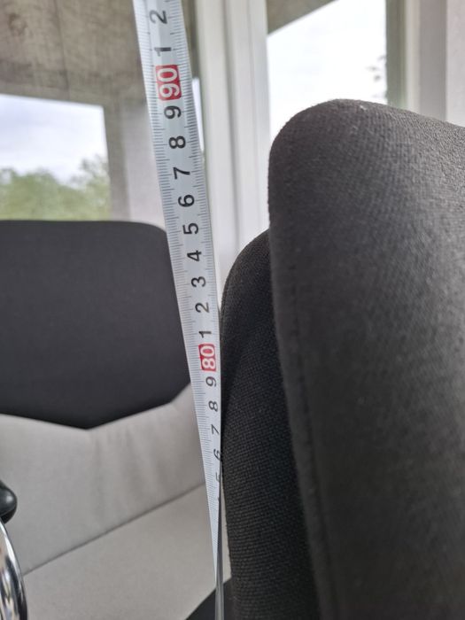 Vand scaune (13 bucati)