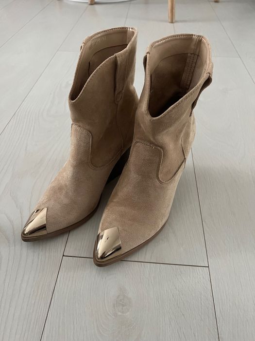 Ciocate piele intoarsa