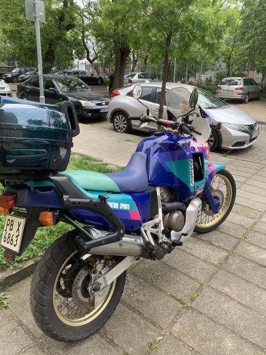 Honda Africa XRV 750