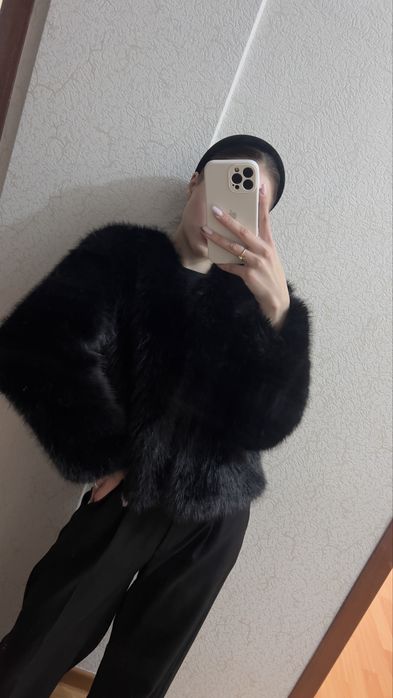 Шуба черная искусственная