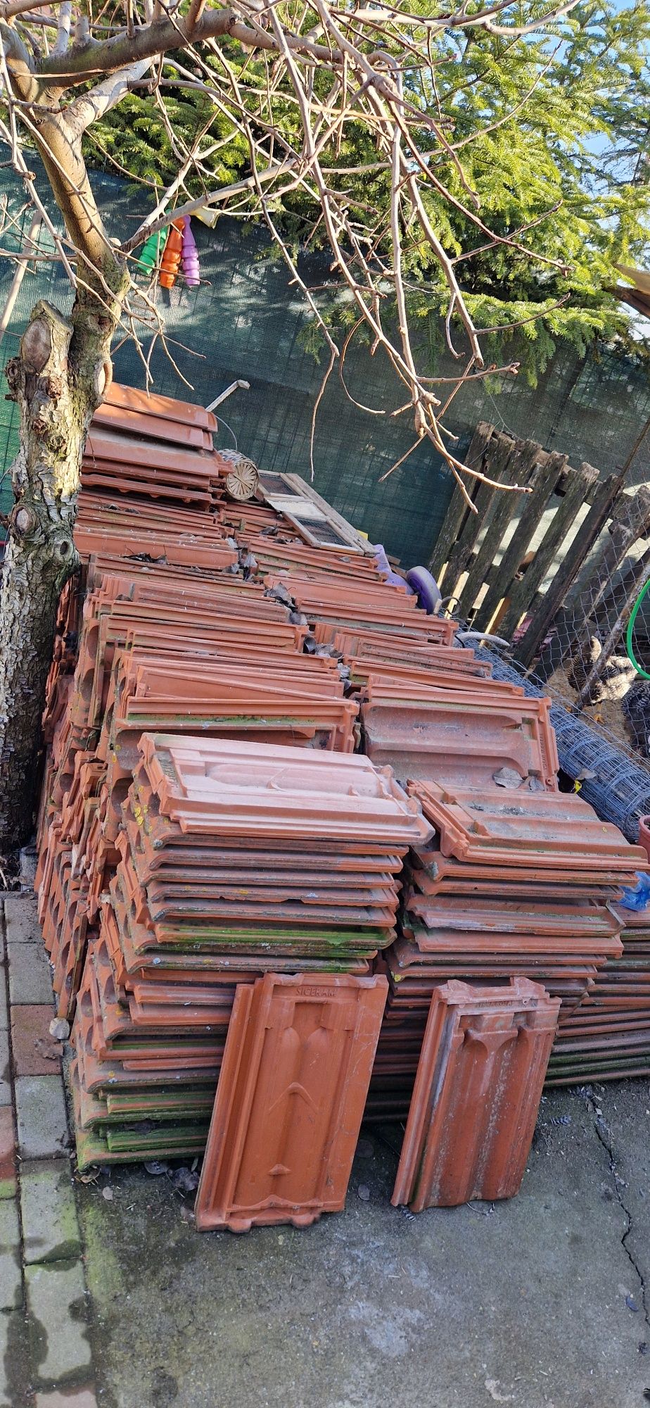 Țiglă ceramică Siceram,model Marsilia Terra rosa,aproximativ 400 bucăț