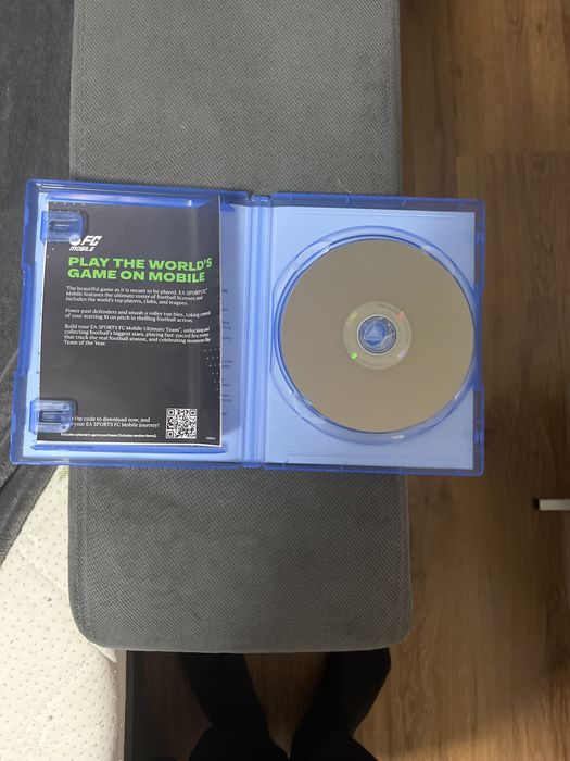 Продавам FIFA 24 за PS5