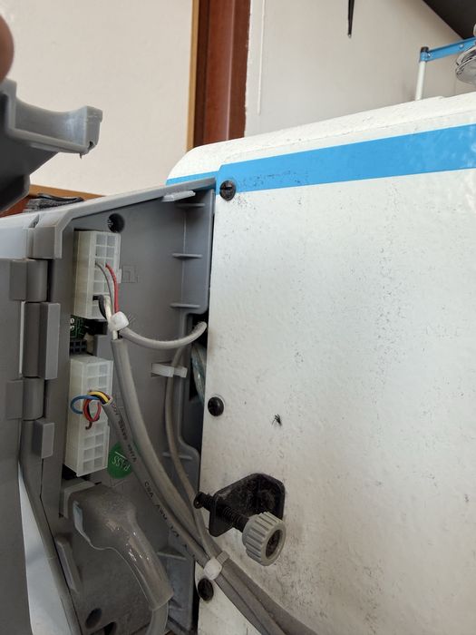 Masia de cusut liniara Jack Ca noua