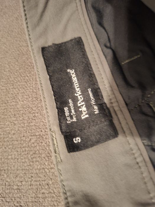 Pantaloni drumeție Peak Performance