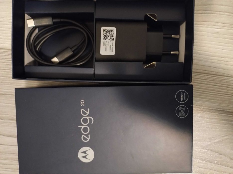 De vânzare Motorola Edge 20 5g