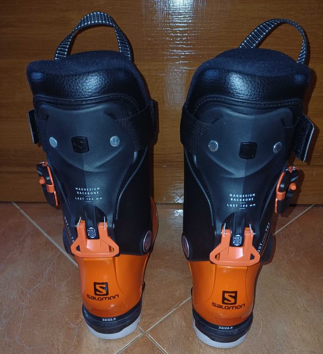 Чисто нови детски ски обувки Salomon