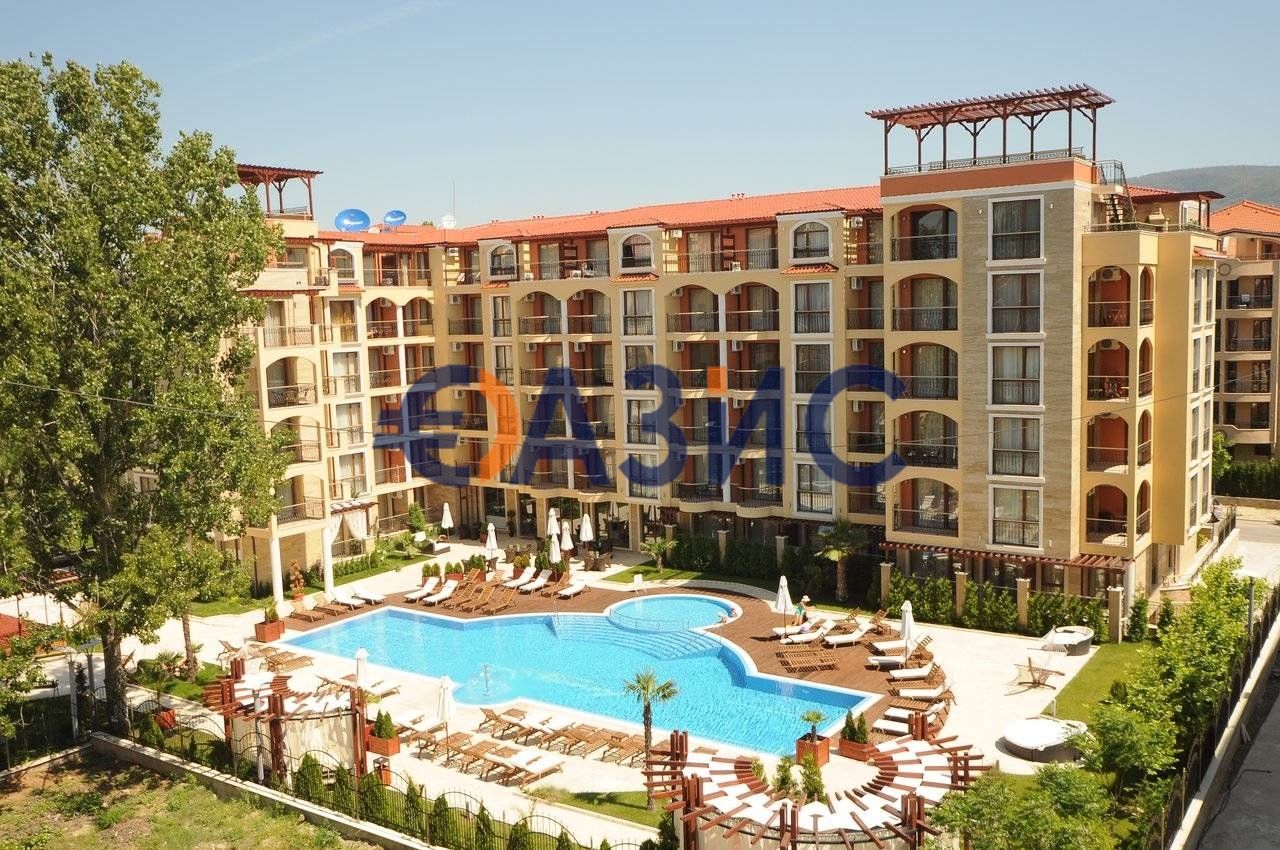 Продава се Едностаен апартамент в к.к. Слънчев бряг - 35 кв.м за 1429 €/кв.м - Снимка #11