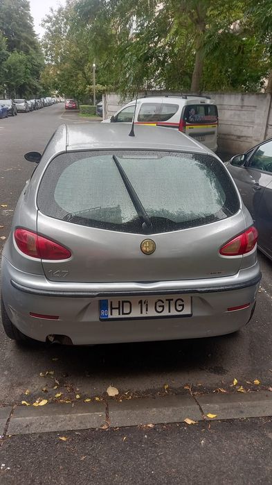 Alfa Romeo 147 înmatriculat