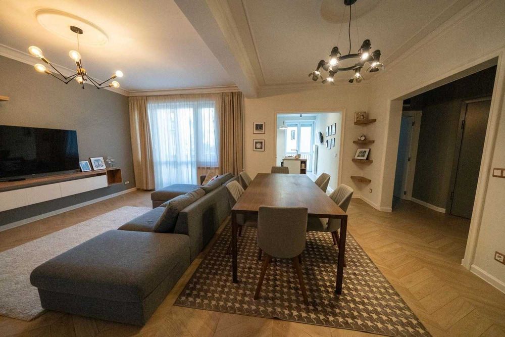 Дава се под наем Тристаен апартамент в София, Витоша - 92 кв.м за 325 € - Снимка #8