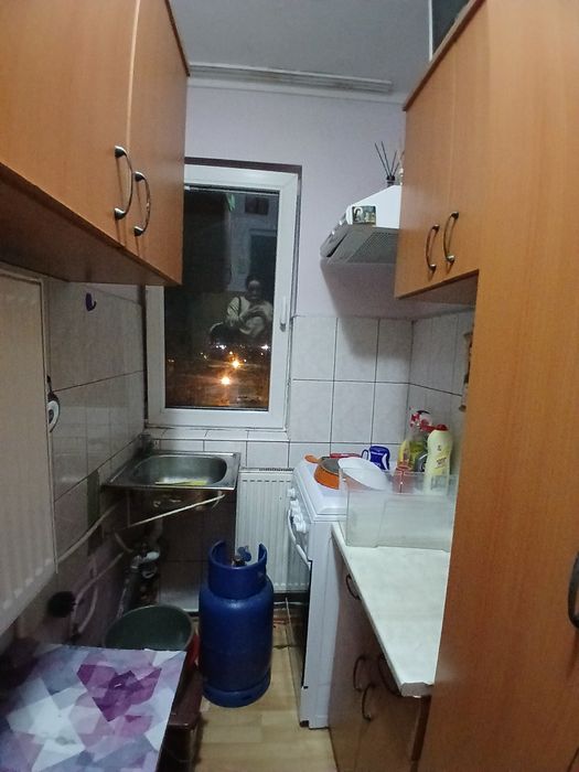 Dau în chirie Garsoniera