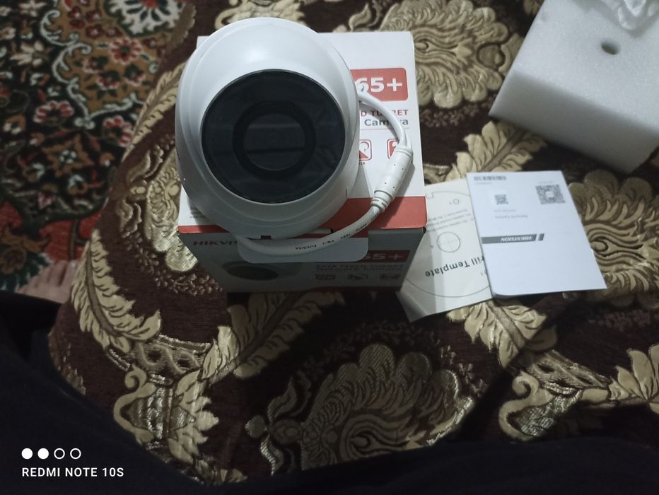 Камера ва видеорегистратор сотилади. Вай файда ишладигон.