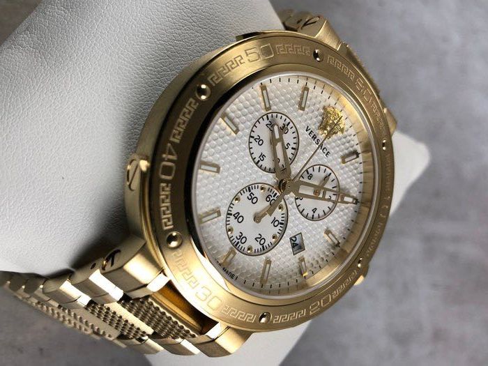 Versace V-Extreme Pro Chronograph VE2H006 21