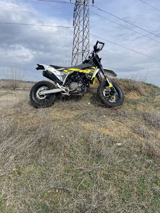 Vand Husqvarna 701 sau schimb cu enduro 2t