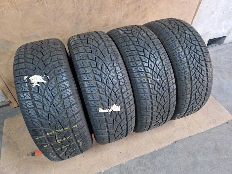 4 броя  Dunlop R19 235/50/ 
зимни гуми 
DOT4017