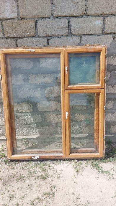 Окно деревянное 1.50× на 1.30