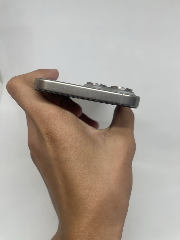 Iphone 15 pro max 256гб