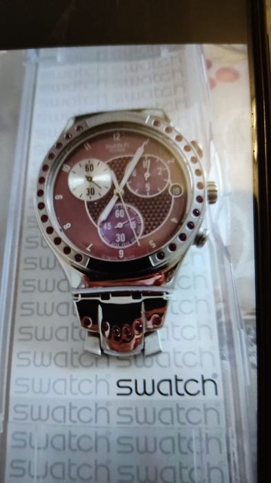 Ручные часы женские Swatch .