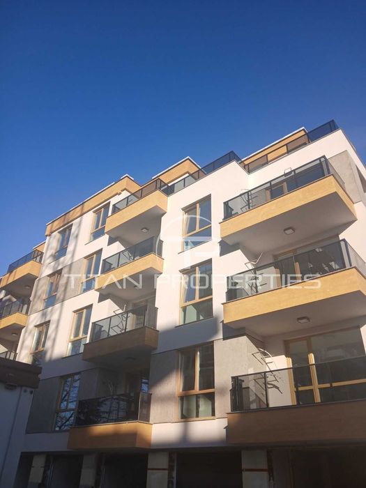 Продава се Едностаен апартамент в Пловдив, Младежки Хълм - 52 кв.м за 743 €/кв.м - Снимка #1