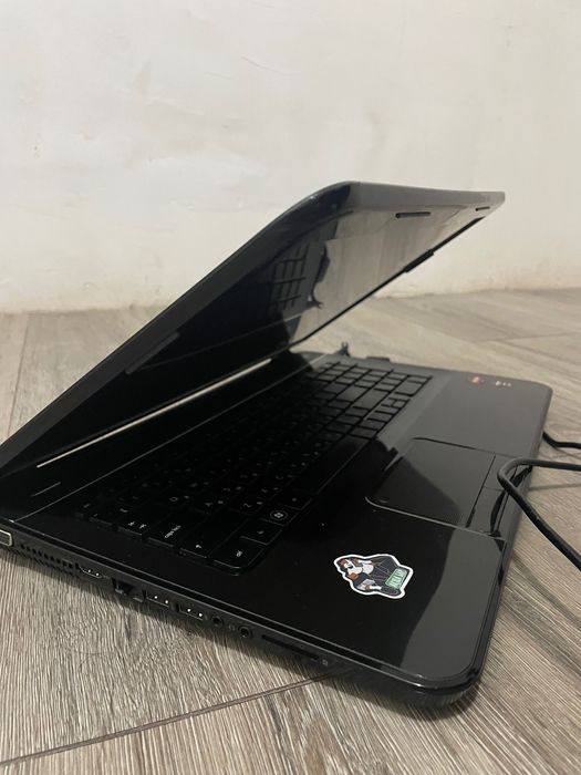Ноутбук hp paviliong7