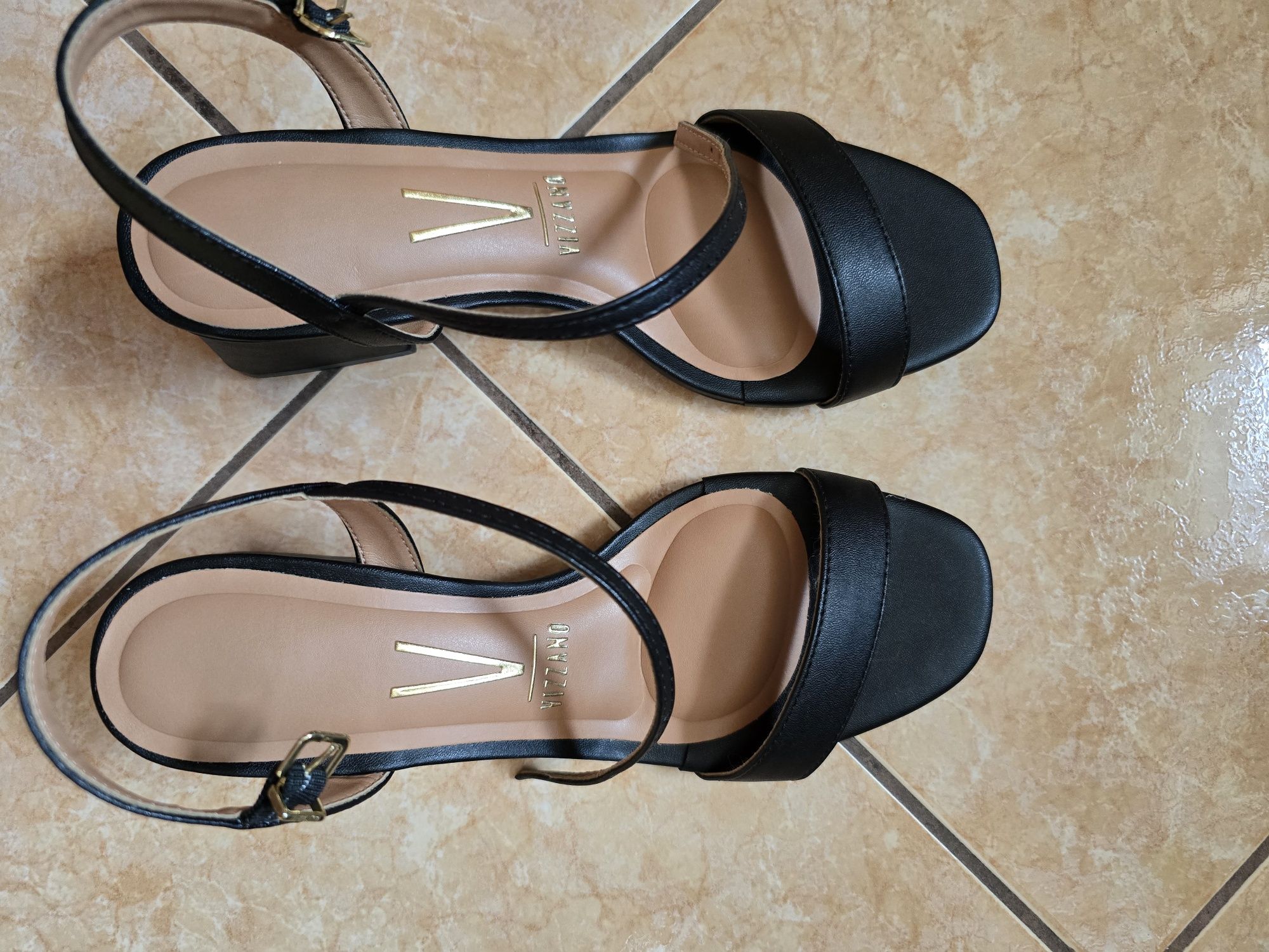 Sandale negre  NOI 38