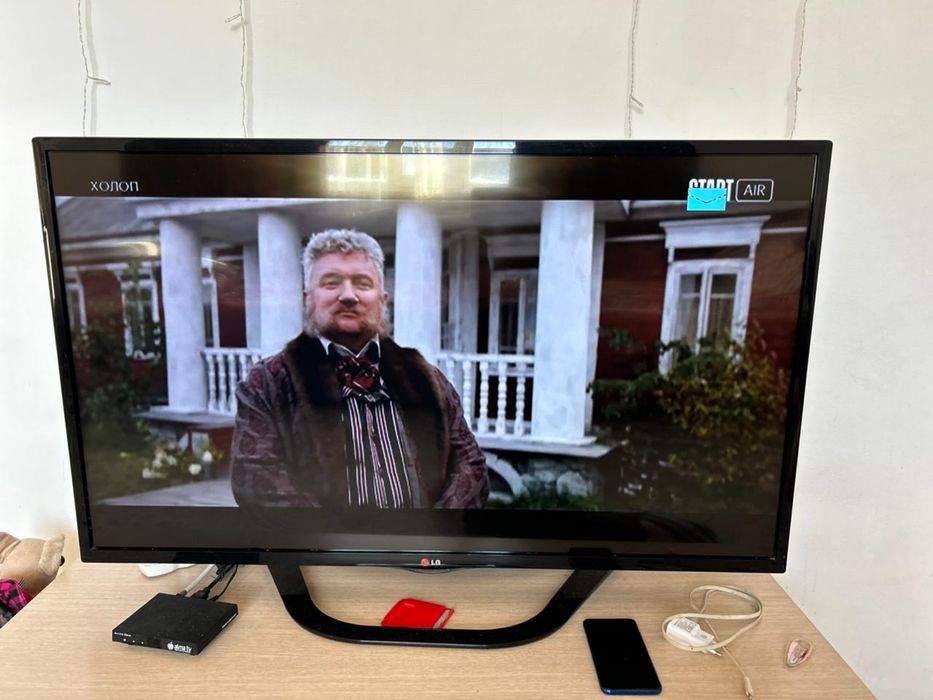 Телевизор Lg в хорошем состоянии