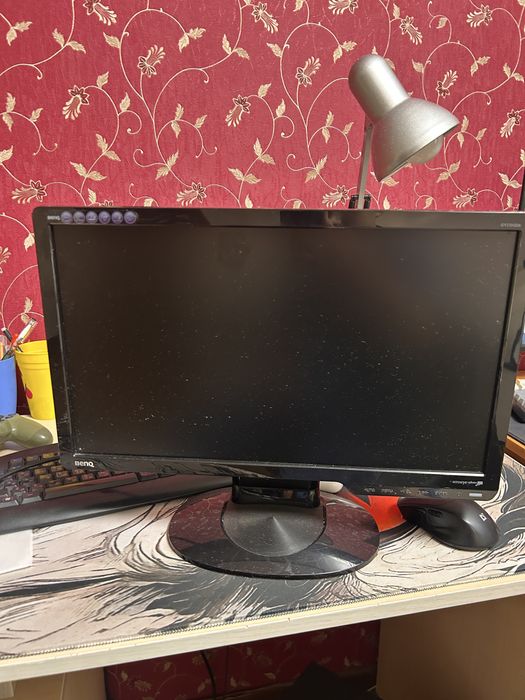 Офисный монитор