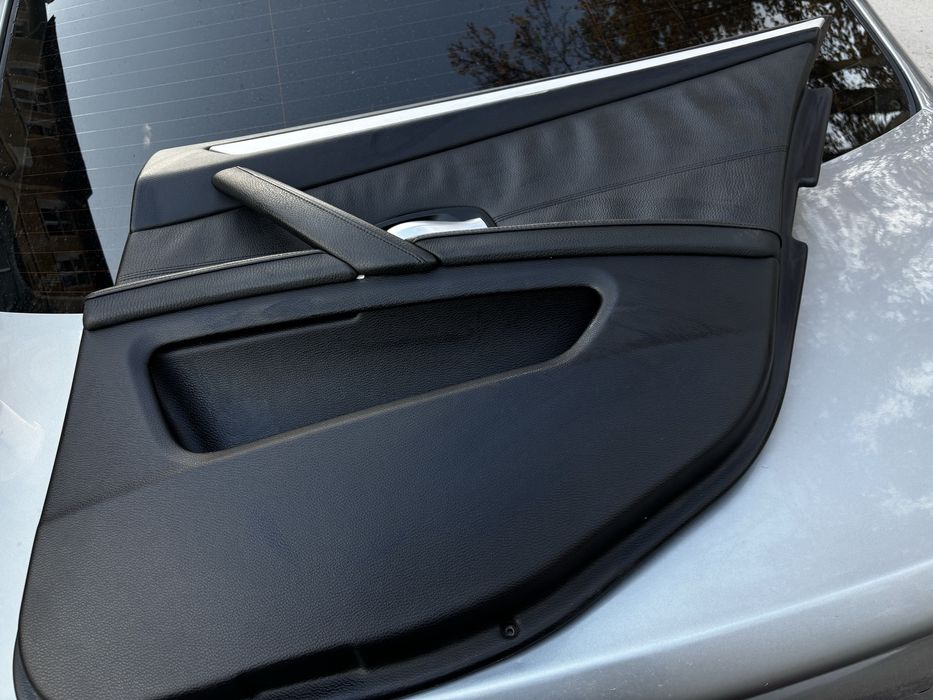 Продавам задни кори за Е60 фейслифт