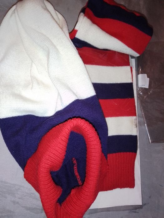 Детски шапки,шалове и аксесоари