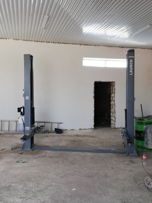 Установка двух, четырёх стоечный автоподъёмников