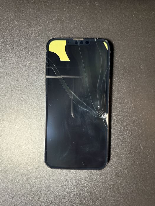 iPhone 13 Pro - Display defect