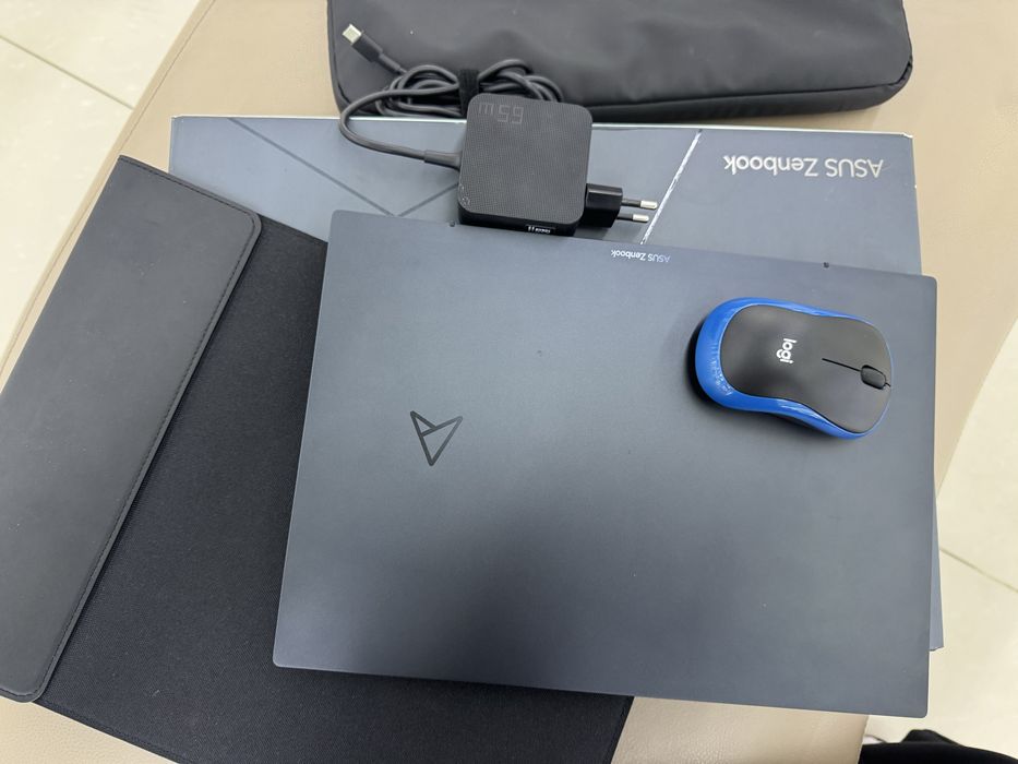 Продаю новый ноутбук Asus zenbook