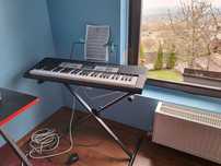 Vând pian Casio electronic