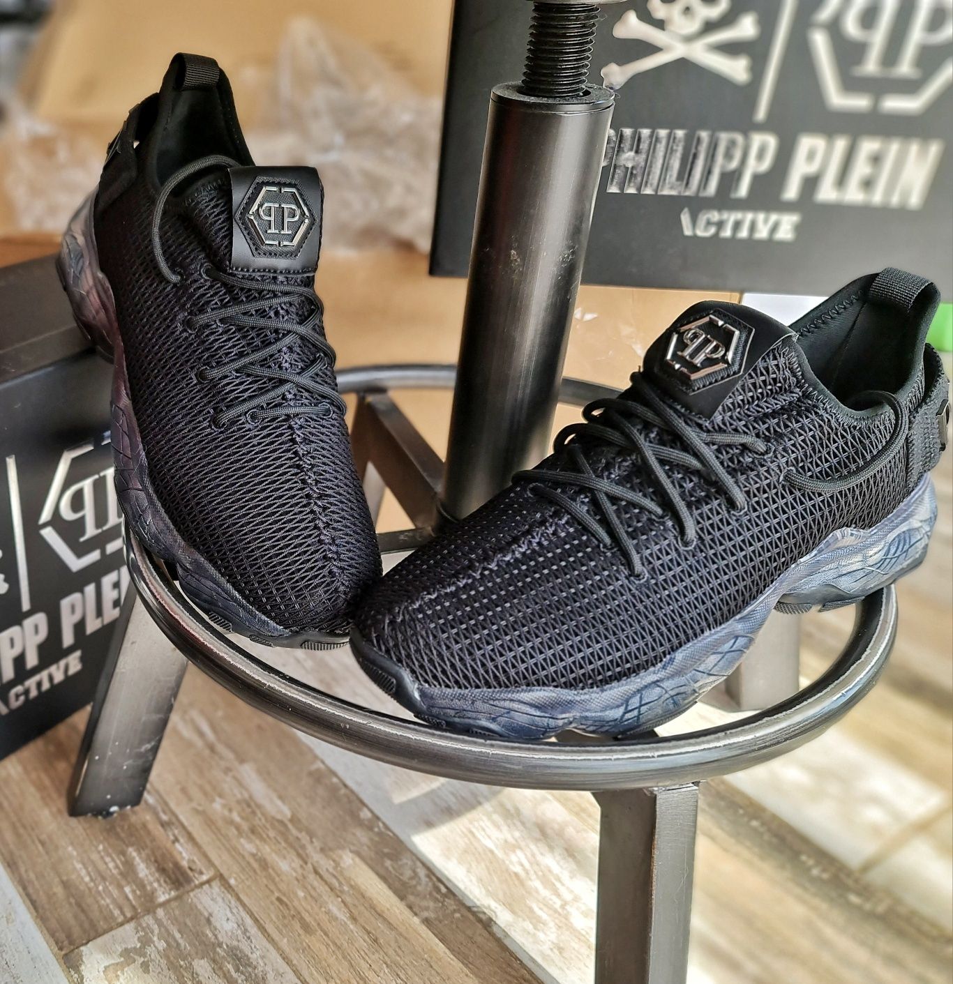 Sneakersi ORIGINALI Philipp Plein negru carbon!Adidasi sala!Noi mar 44