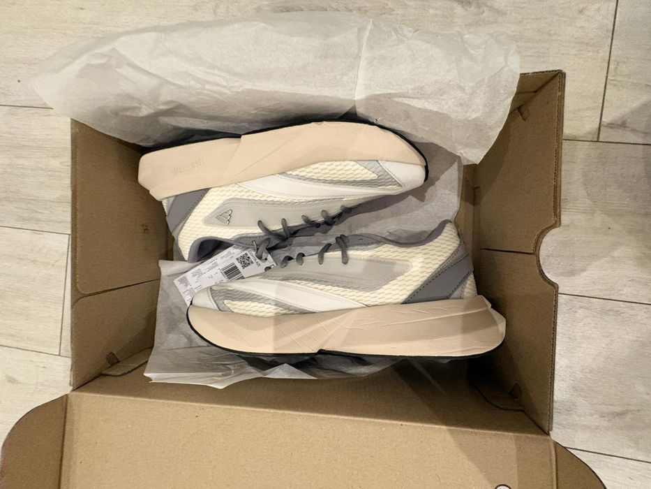 Adidas Lightblaze спортни обувки