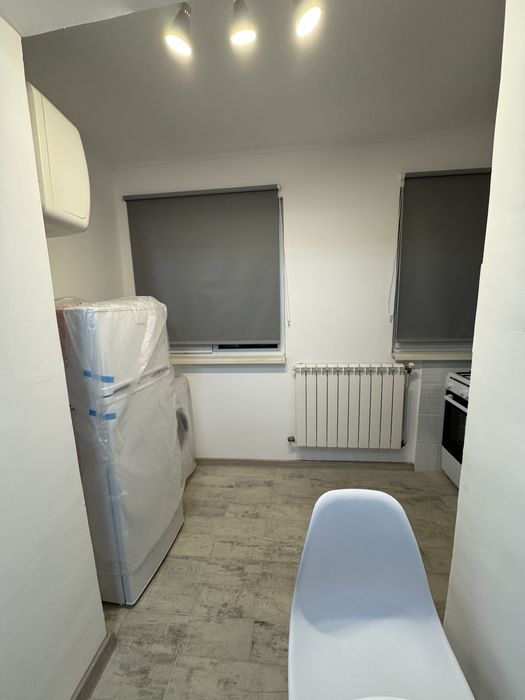 Garsoniera de inchiriat