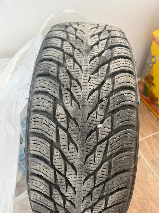 Продам Шины Nokian