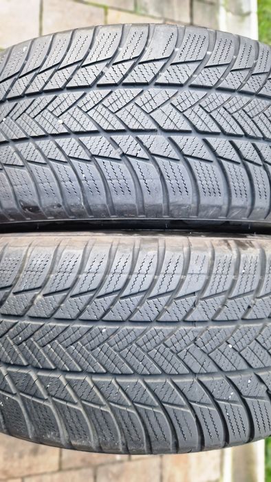 Anvelope iarna 225 60 R 17 Bridgestone 2022