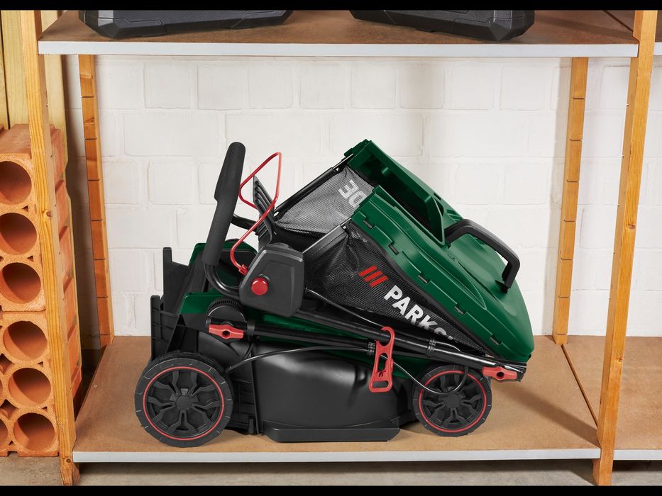 Masina electrica de tuns gazonul Parkside cu fir