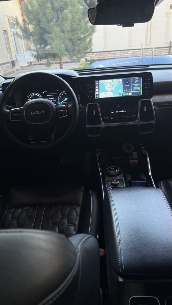 Kia Sorento 7kishilik eng full pozitsiya