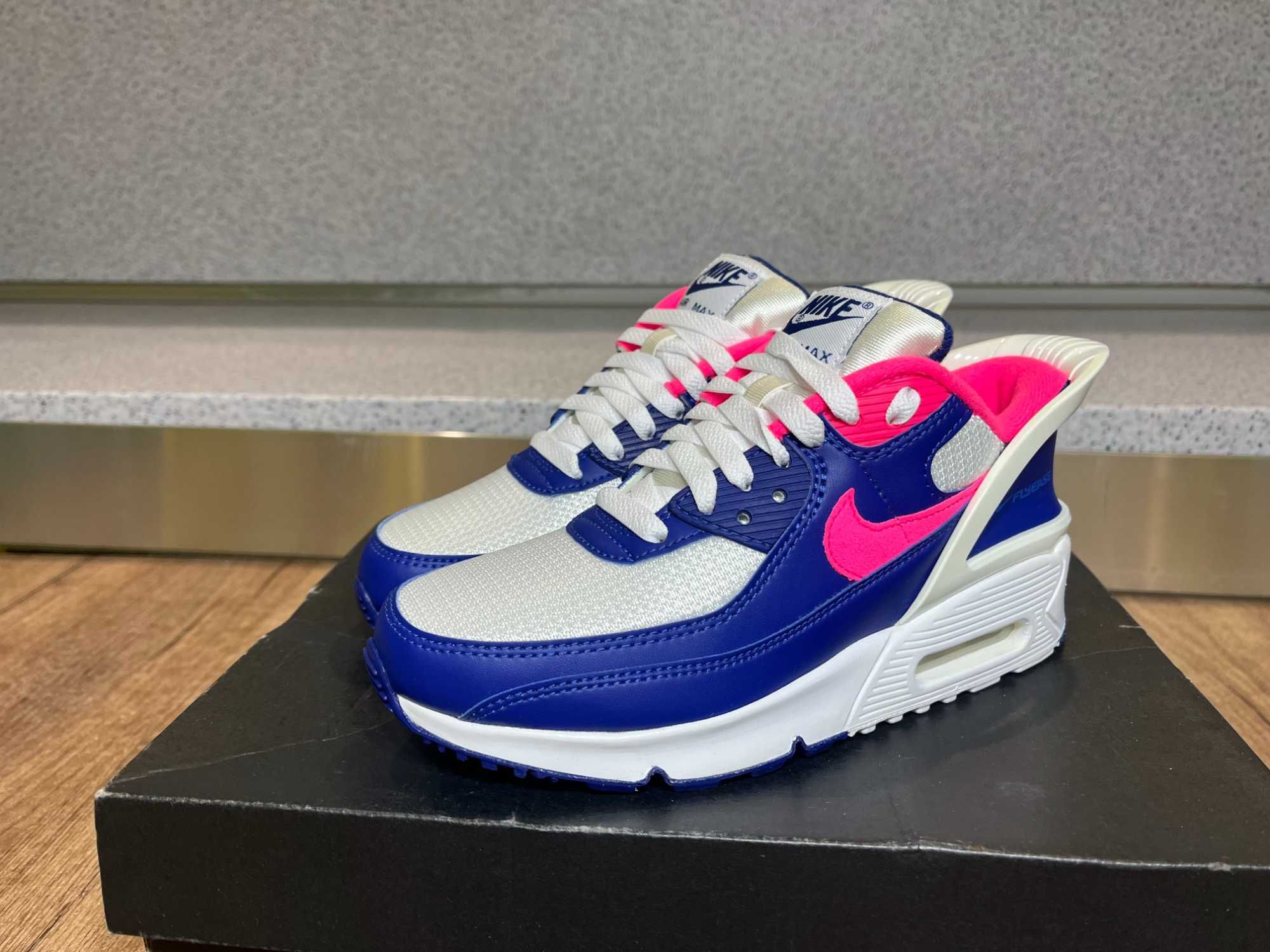 ОРИГИНАЛНИ *** Nike Air Max 90 Flyease White Blue Pink Easy On Off