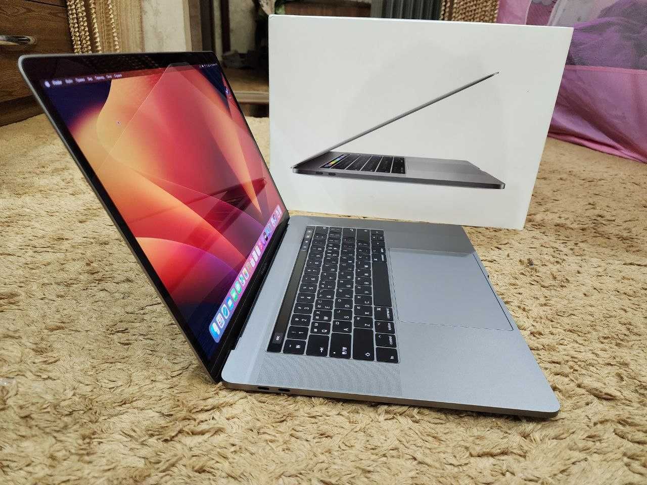 Продаётся Macbook Pro 15 2017