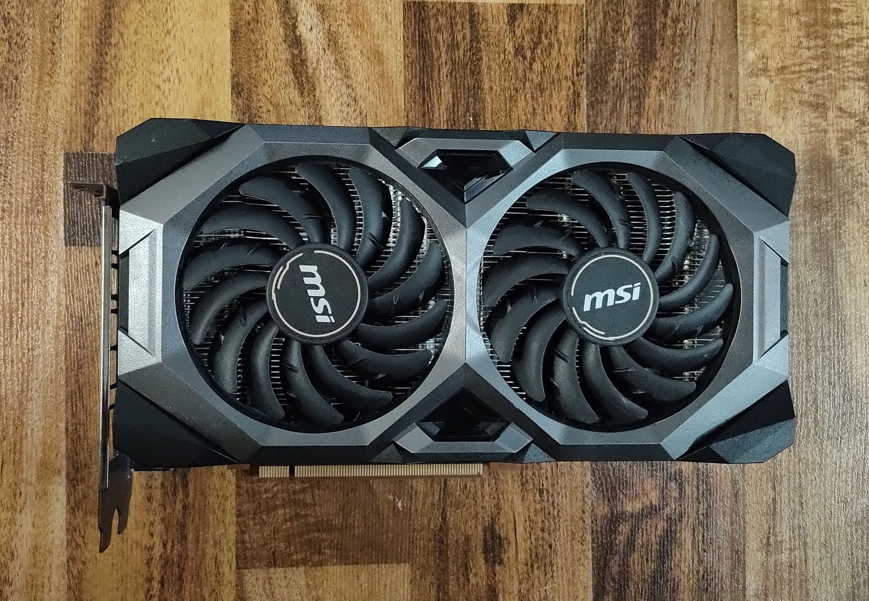 AMD RX5700XT 8gb ddr6,256bit MSI.На пломбе,в отличном состоянии!