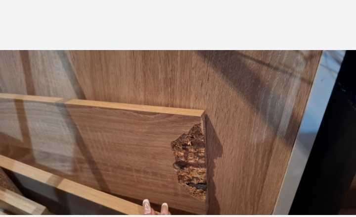 Спалня с чекмеджета