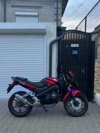 .Honda Cbr 125R.