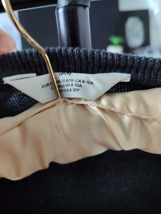 Pulovere H&M, ca noi, 8/10 ani, 140 cm