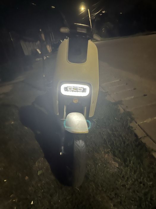 Vand scuter electric
